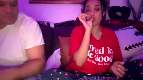 Snapshot of erik339102554 chatting on December 25, 11:22 am Lea Erik online show from December 25, 11:22 am