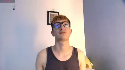 Snapshot of erik_golden_ chatting on June 30, 9:16 pm I am Erik online show from June 30, 9:16 pm