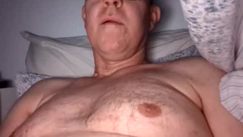 Snapshot of erik_norwegian chatting on April 27, 6:22 am Erik Norwegian online show from April 27, 6:22 am
