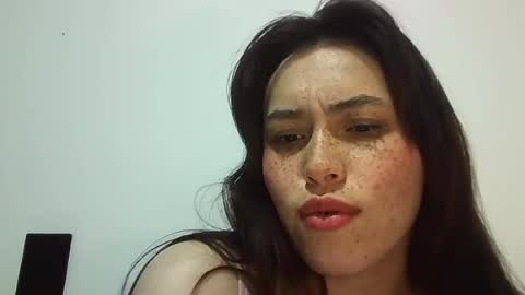 Snapshot of erika_depp chatting on July 11, 4:26 am Erika online show from July 11, 4:26 am