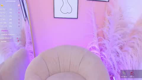 Erika Mendez online show from October 31, 7:48 pm