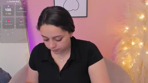 Erika Mendez online show from February 16, 6:48 pm