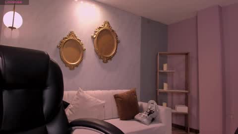 Snapshot of erikabenz chatting on March 25, 12:22 pm Erika Benz online show from March 25, 12:22 pm