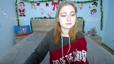 Snapshot of erikafanks chatting on January 4, 7:13 pm erikafanks online show from January 4, 7:13 pm