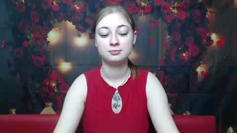 Snapshot of erikafanks chatting on February 1, 2:47 am erikafanks online show from February 1, 2:47 am