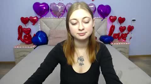 Snapshot of erikafanks chatting on February 13, 11:58 pm erikafanks online show from February 13, 11:58 pm