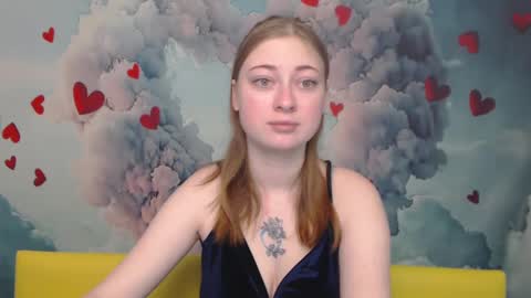 Snapshot of erikafanks chatting on February 20, 7:19 pm erikafanks online show from February 20, 7:19 pm