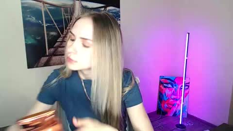 Erika online show from March 30, 12:06 pm