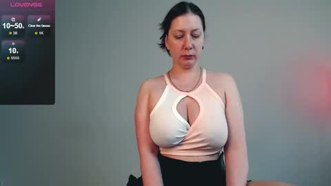 erin and johnny online show from February 13, 12:45 pm