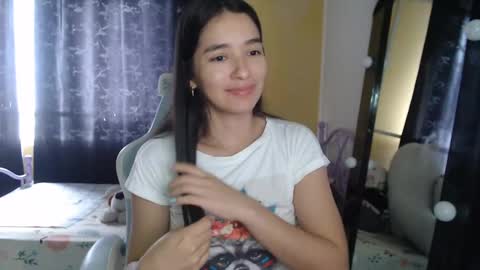 erina_1 online show from September 24, 4:21 pm