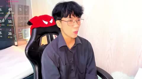 Snapshot of eriol__ chatting on April 22, 12:07 pm Eriol online show from April 22, 12:07 pm