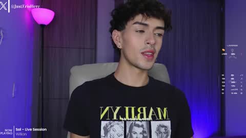   online show from April 5, 7:05 am