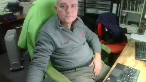 ernello online show from October 31, 1:34 pm