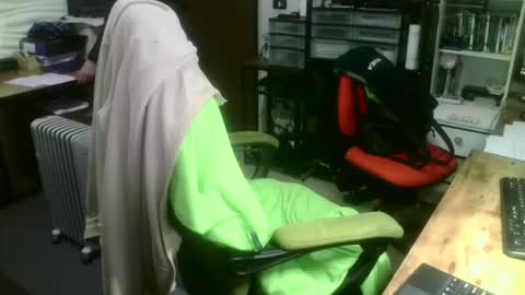 ernello online show from November 24, 10:53 pm