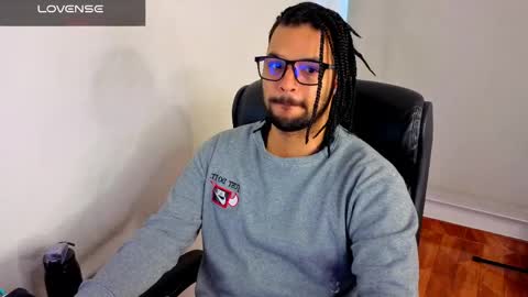 ernesto rodriguez 82 online show from April 4, 11:29 am