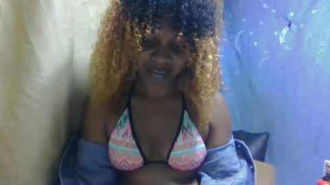 Snapshot of erolinee chatting on September 10, 8:14 am erolinee online show from September 10, 8:14 am