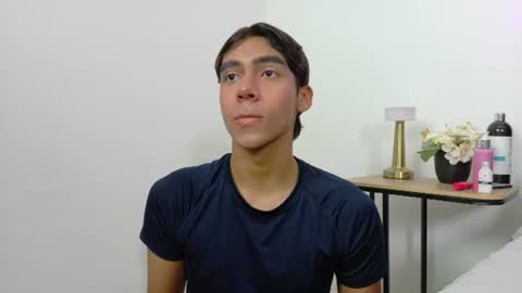 Snapshot of eros_lux1 chatting on July 19, 2:43 pm Eros Lux1 online show from July 19, 2:43 pm