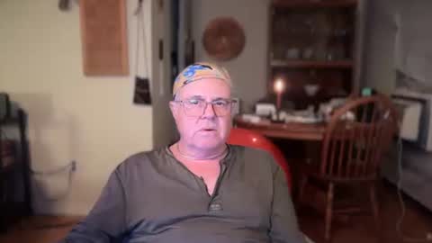 eros online show from February 15, 4:03 am