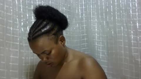 Snapshot of erotic_ebony56 chatting on April 24, 2:36 am erotic_ebony56 online show from April 24, 2:36 am