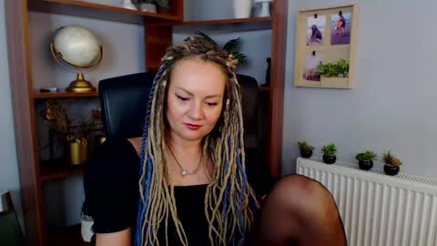 Snapshot of erotic_kaya chatting on January 30, 3:29 pm KAYA online show from January 30, 3:29 pm