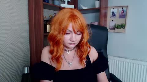 Snapshot of erotic_kaya chatting on October 27, 5:50 pm KAYA online show from October 27, 5:50 pm