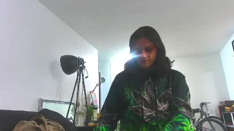 Nikki Erotica online show from May 28, 4:43 am