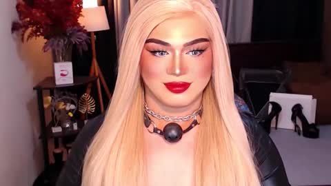 Anastasia online show from December 12, 5:59 pm