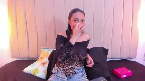 Scarlett online show from April 15, 8:31 pm