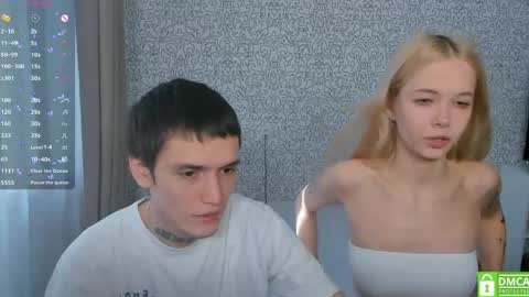 Snapshot of eshcka chatting on May 21, 11:39 am Megan and Brad online show from May 21, 11:39 am