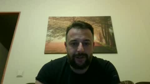 Snapshot of esibizionista_91 chatting on December 9, 6:25 pm esibizionista 91 online show from December 9, 6:25 pm