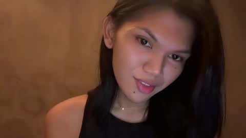 Chelliane online show from March 13, 7:59 am