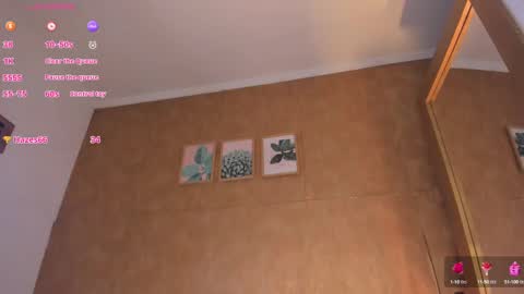 Esmeralda G online show from March 7, 10:43 pm