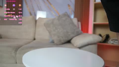 Snapshot of esmeraldagracee chatting on July 13, 7:05 pm Esmeralda Grace online show from July 13, 7:05 pm