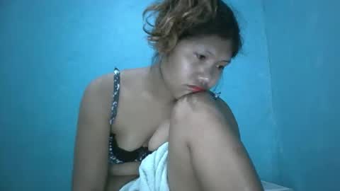 especialgirl_28 online show from October 25, 5:19 pm