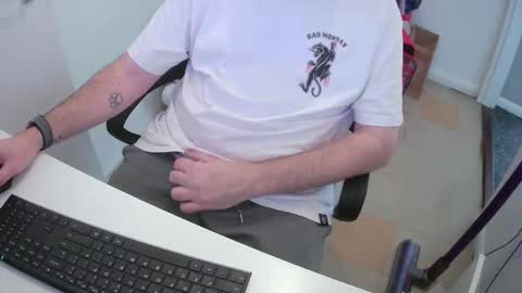 Snapshot of essex_wild chatting on December 19, 11:39 am Morph online show from December 19, 11:39 am