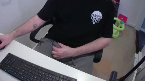 Snapshot of essex_wild chatting on February 8, 1:01 pm Morph online show from February 8, 1:01 pm