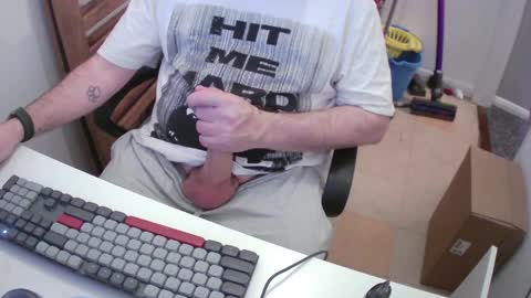 Morph online show from March 25, 9:43 pm