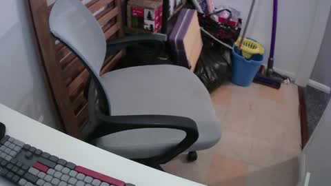Snapshot of essex_wild chatting on April 27, 7:34 pm Morph online show from April 27, 7:34 pm