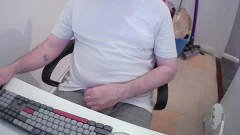 Snapshot of essex_wild chatting on May 15, 7:43 pm Morph online show from May 15, 7:43 pm