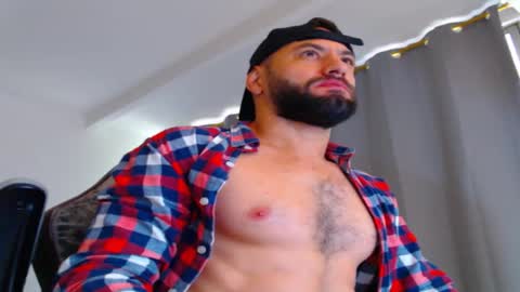 esteban online show from November 24, 1:00 pm