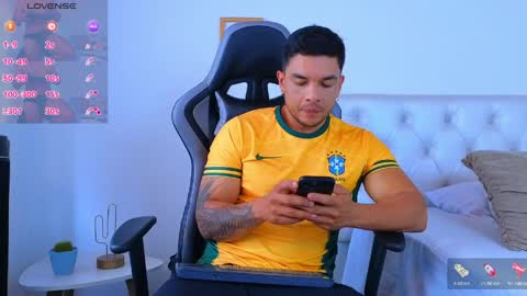 ESTEBAN online show from March 30, 3:24 pm