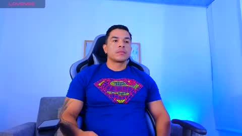 ESTEBAN online show from April 15, 10:55 am