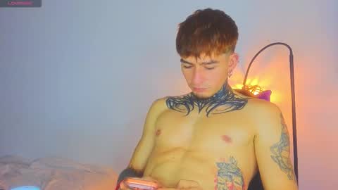 Esteban independent model online show from December 17, 3:56 am