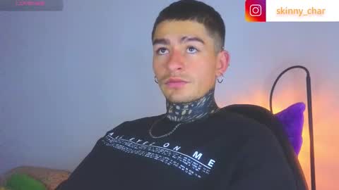 Esteban independent model online show from February 13, 12:01 pm