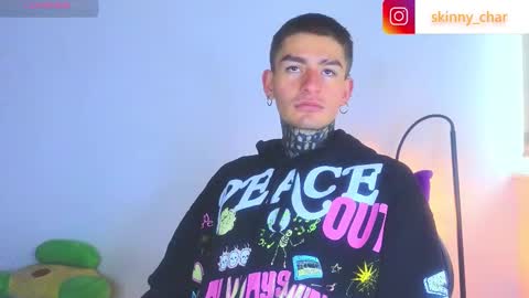 Esteban independent model online show from February 17, 2:02 pm