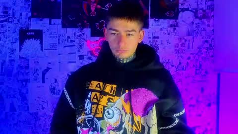 Esteban independent model online show from March 26, 9:26 am