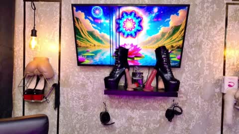 estefania1812 online show from April 4, 11:24 pm