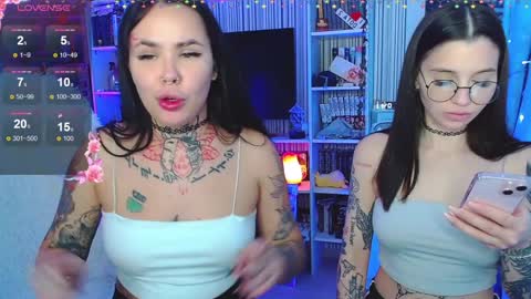 Snapshot of estercollins chatting on December 15, 8:58 pm Ester online show from December 15, 8:58 pm