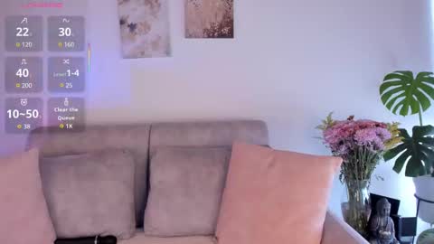 Is secret online show from September 9, 7:13 pm