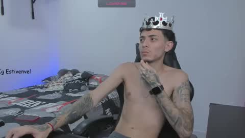 estivenvel online show from February 25, 12:09 am